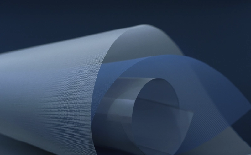 Synthetic fiber and metal fiber mesh cloth